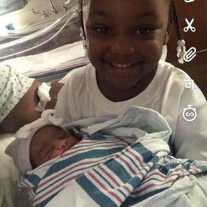 Meet your Posher, Genelle